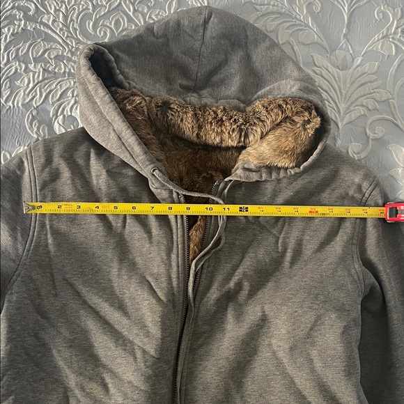 Juicy Couture Heather Gray Sweatshirt Fur Lined - Picture 10 of 13